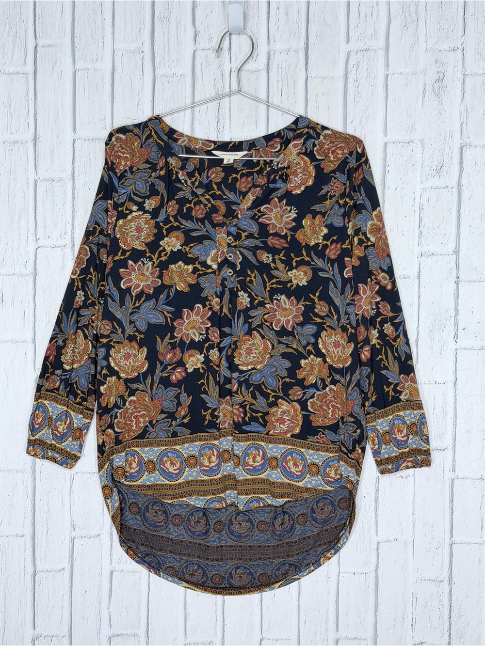 🌺 Lucky Brand Boho Floral Border Print Henley Tunic Top Navy Medium